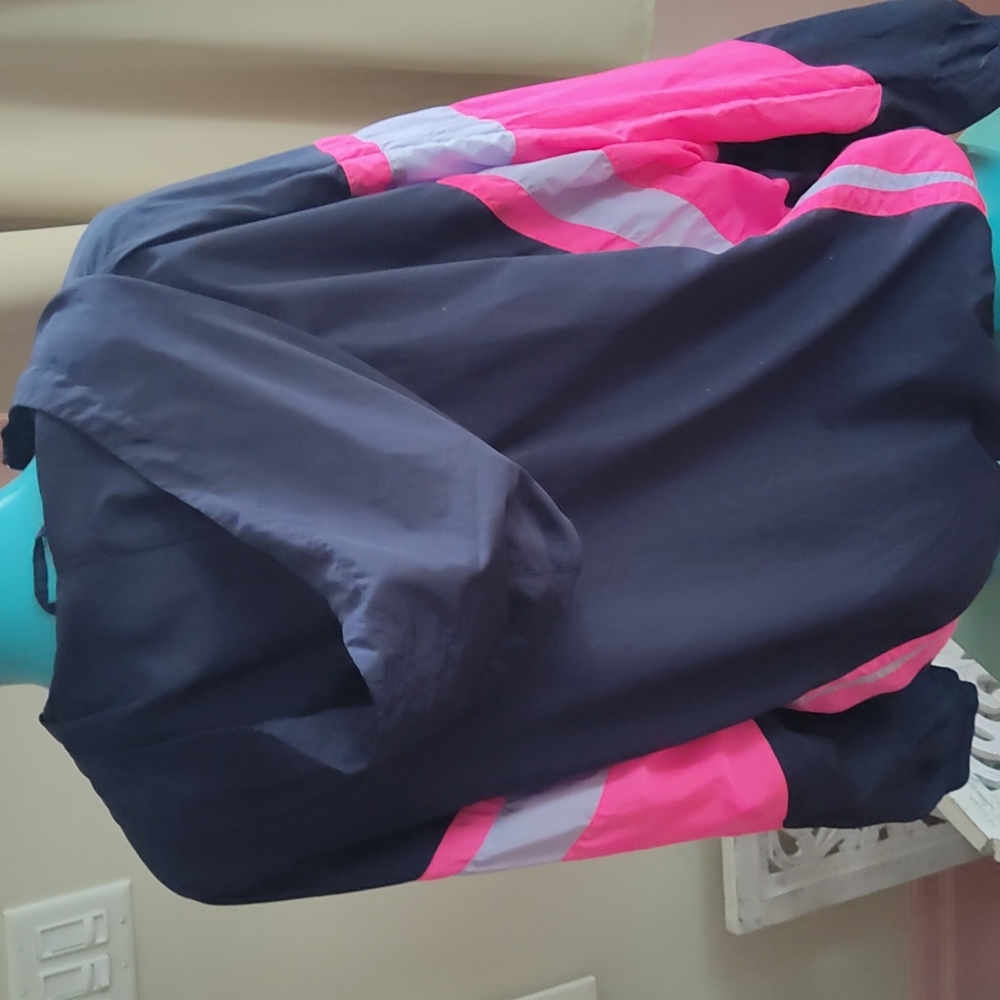 Retro Style Jacket - Picture 2 of 4